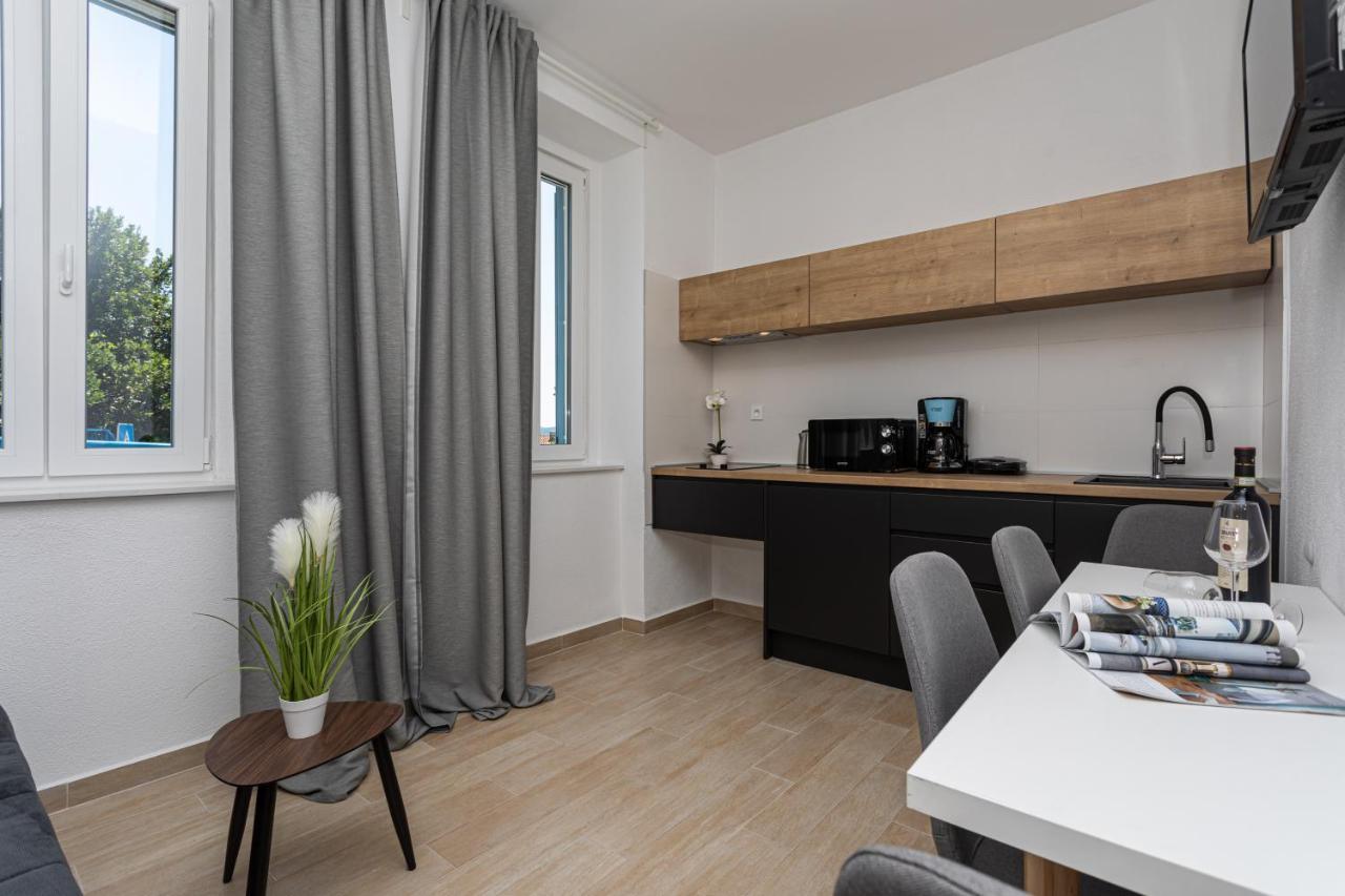 Apartments San Leopoldo Crikvenica Buitenkant foto