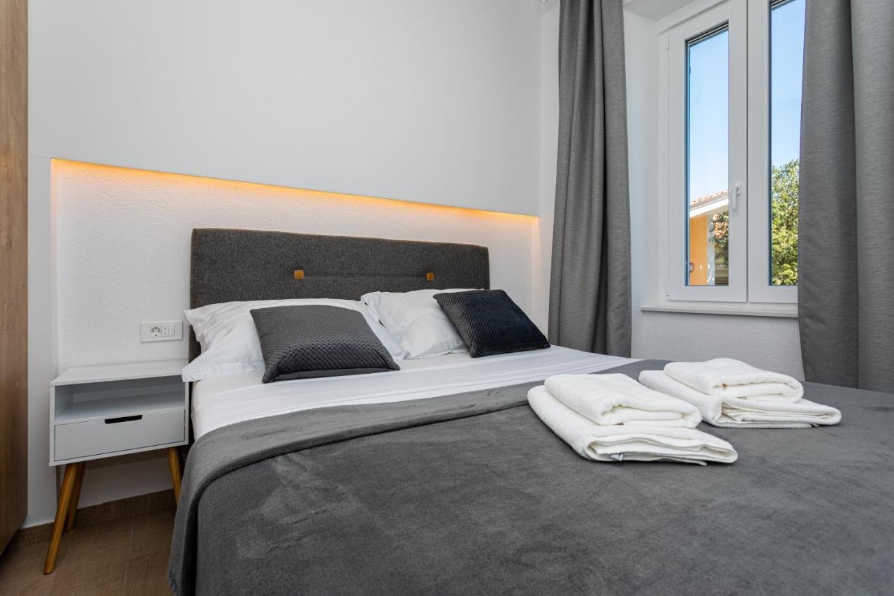 Apartments San Leopoldo Crikvenica Buitenkant foto